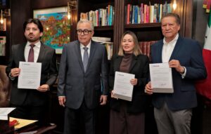 Designa Gobernador Rocha nuevos titulares en la Secretaría General de Gobierno, Secretaría de Economía y SEBIDES.