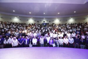 Exhorta Gobernador Rocha Moya a maestras y maestros a seguirse capacitando con las herramientas que ofrece su gobierno